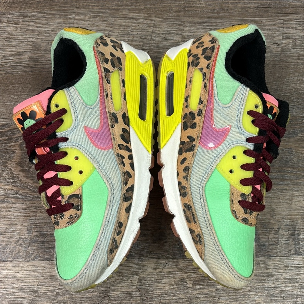 Nike Air Max 90 LX “90s Dancefloor Green” Sneakers – Women’s Size 6 *RARE* - Picture 5 of 10